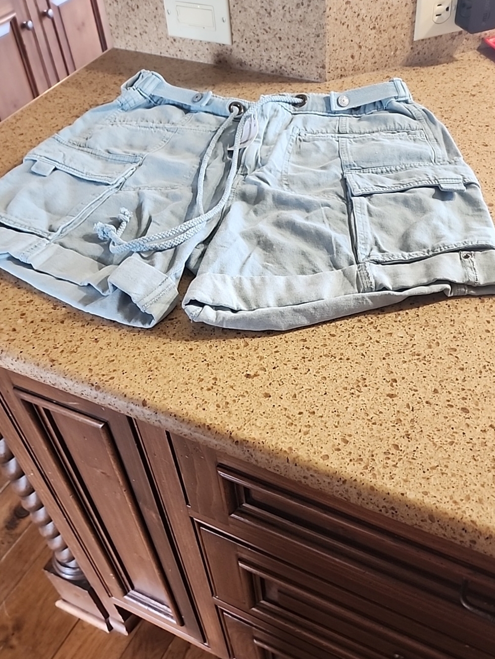 Light Wash Women's Cargo Shorts with Drawstring Waist NWT Size-M